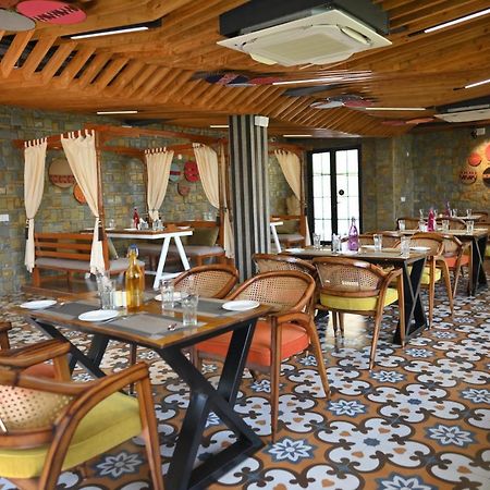 Samsara Luxury Cottages & Spa, Chail Hills Kandāghāt Kültér fotó
