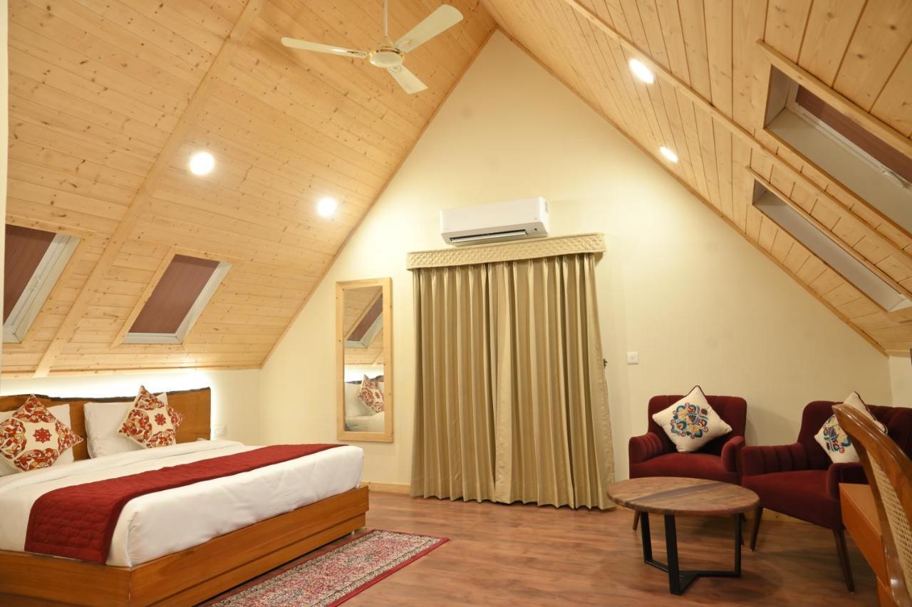 Samsara Luxury Cottages & Spa, Chail Hills Kandāghāt Kültér fotó