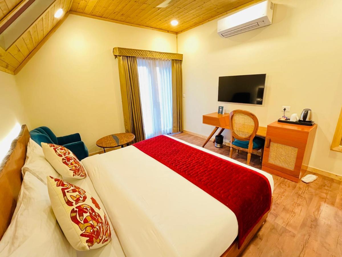 Samsara Luxury Cottages & Spa, Chail Hills Kandāghāt Kültér fotó